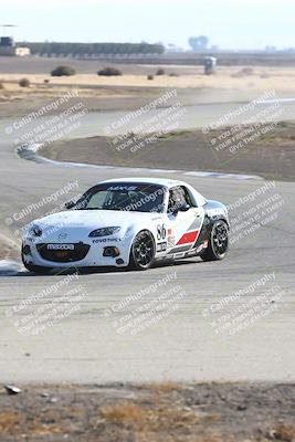 media/Nov-17-2024-CalClub SCCA (Sun) [[5252d9c58e]]/Group 4/Race (Off Ramp)/